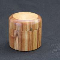 Tom-Durgin-Lidded-Box-Chinaberry-Mesquite