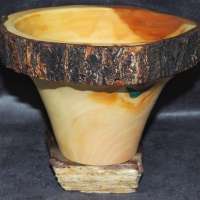 Woody-Stone-Natural-Edge-with-Inlay