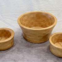 Douglas-Downey-salad-bowl-set-red-oak